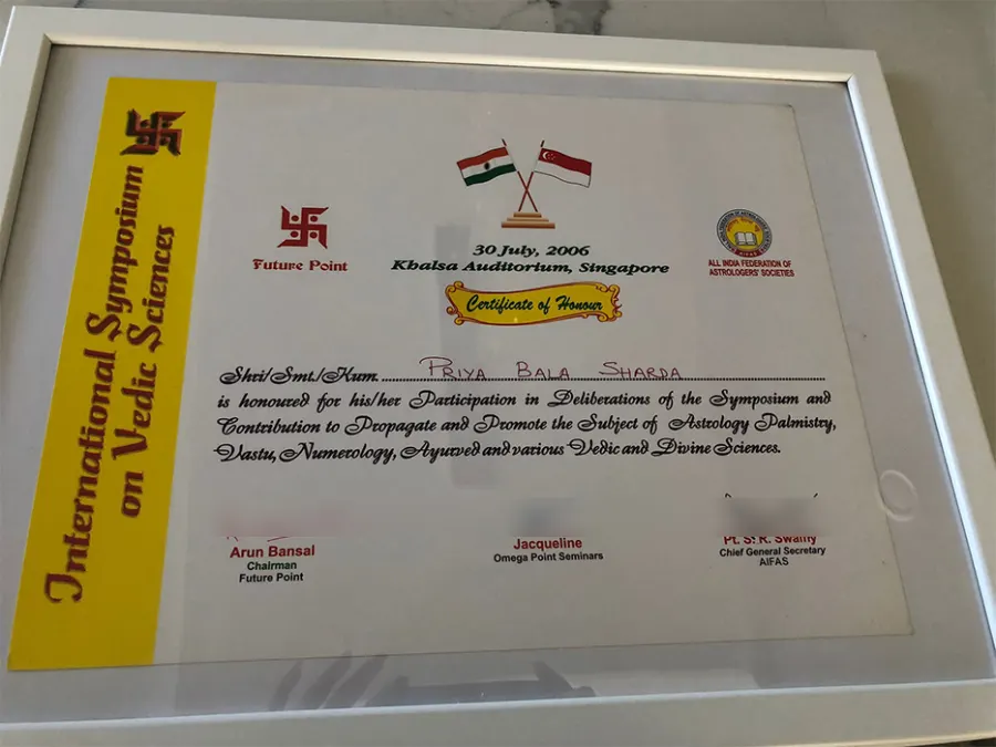 Certificate of honour